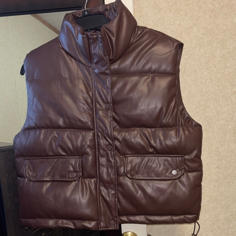 C&C California Dark Brown Puffer Vest - Picture 2 of 5